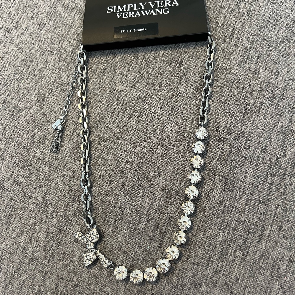 Vera Wang necklace with chain, rhinestone and bow details. NWT‎ Coquette